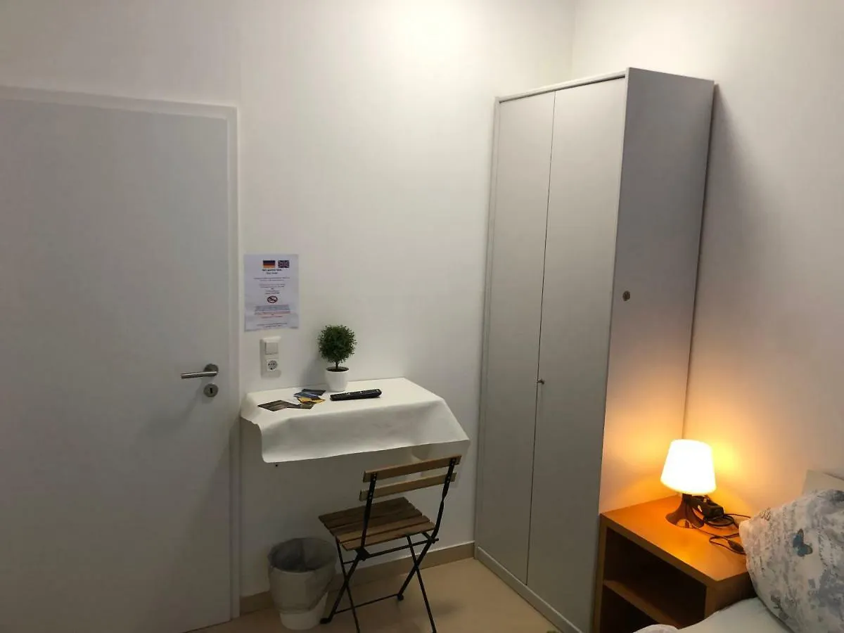 Pension Laatzen 0*,  Germany